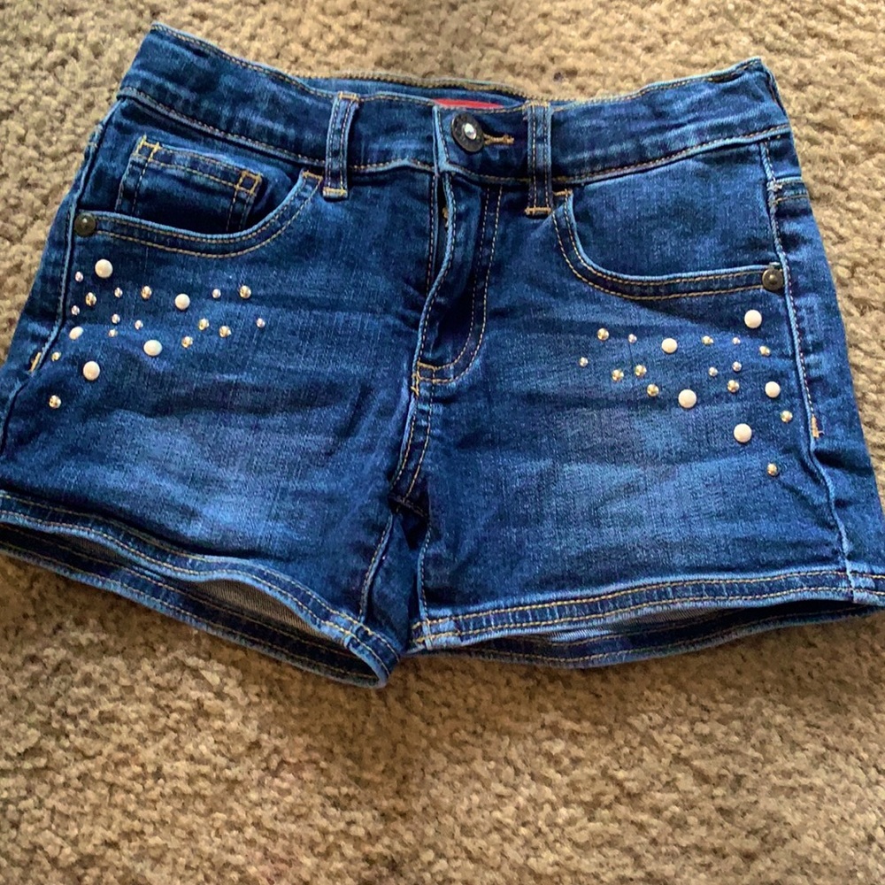 Guess kids shorts!